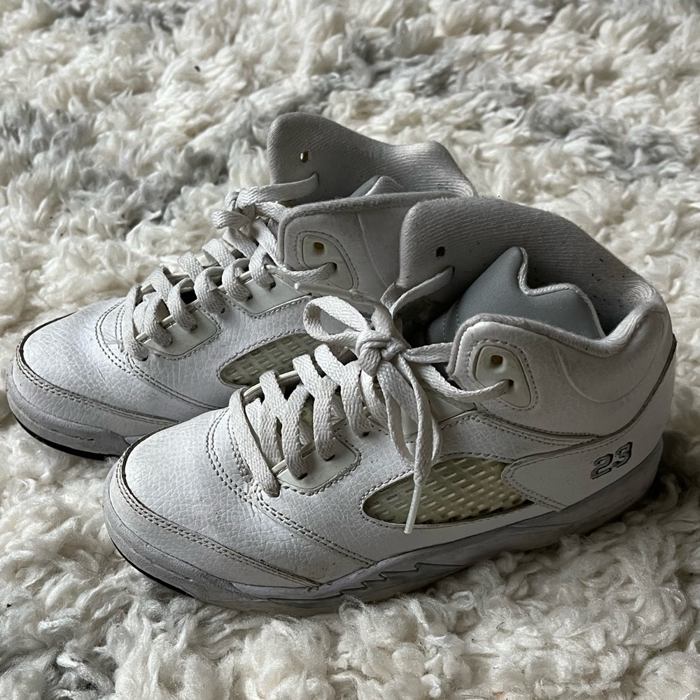Air Jordan Youth Shoes
